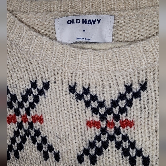 Womens Old Navy Fair Isle Sweater Size Medium - Picture 2 of 3